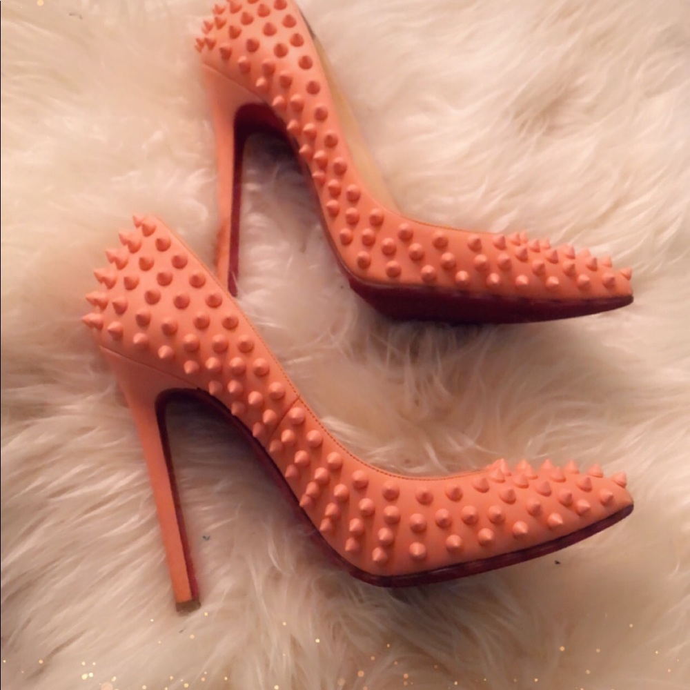 CHRIsTIAn Louboutin Spikes Pigalle 120 Size 37,5